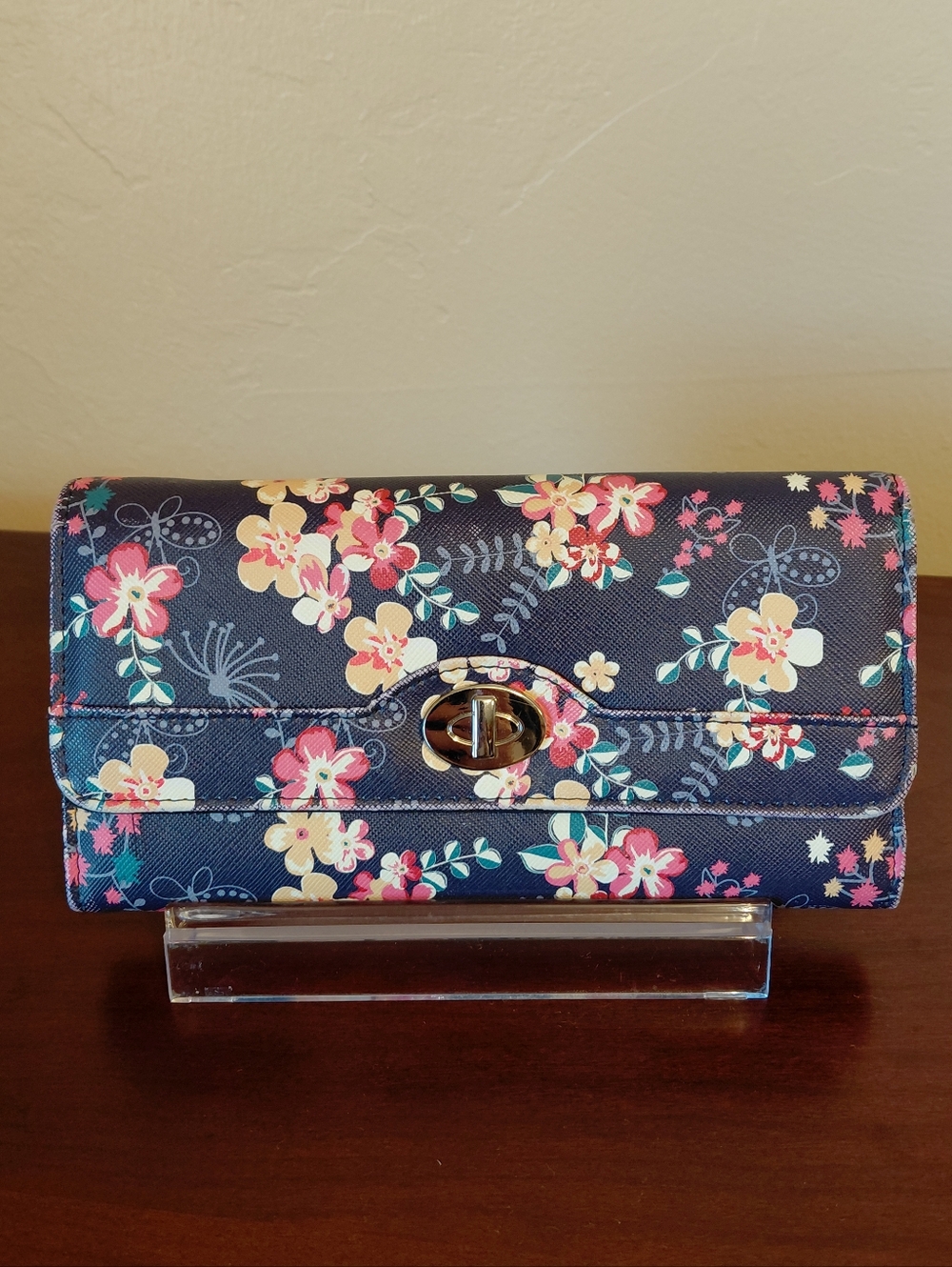 Safe Keeper Trifold Wallet Floral